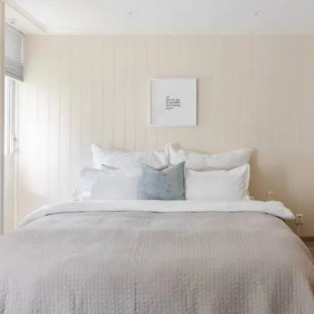 Dinbnb L Sea View I Balcony I Fireplace I Near Bryggen Appartamento Bergen