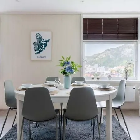 Leilighet Dinbnb L Sea View I Balcony I Fireplace I Near Bryggen Bergen